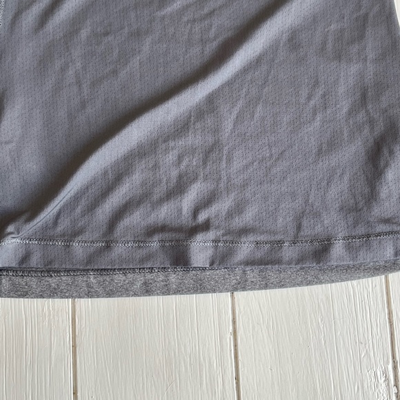 Women’s Nike dri fit tee - Picture 7 of 10